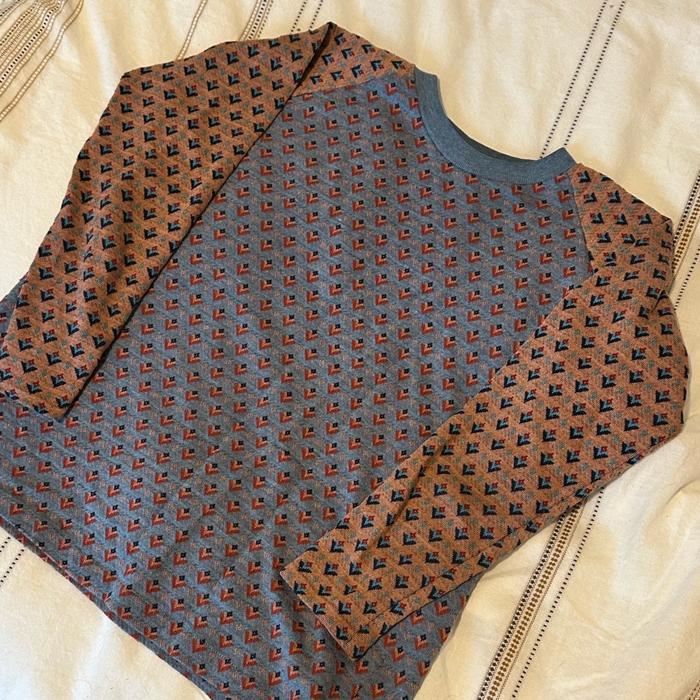 Vintage color block patterned long sleeve tee